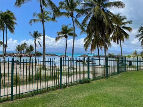 Appartement Edenoa/Vue Mer/ Plage/Piscine Le Gosier  Eksteriør billede